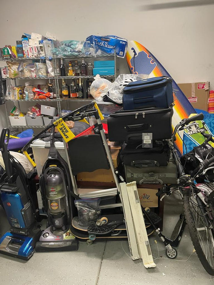 Garage antes de organizar